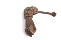 Heurtoir de porte en forme de main, années 30