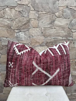 Housse de coussin artisanale en laine berbère : Coussin Kilim marocain