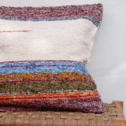 Housse de coussin artisanale en coton recyclé tissé main