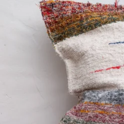 Housse de coussin artisanale en coton recyclé tissé main