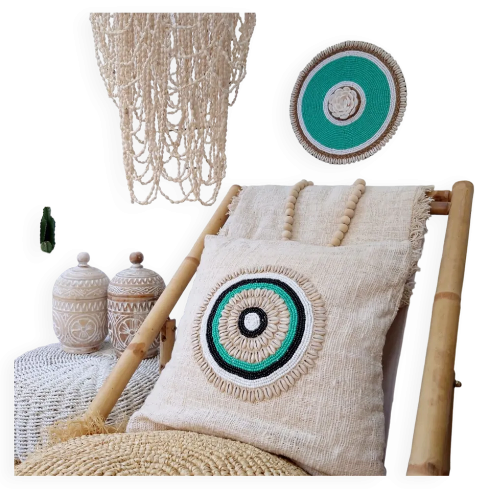 Housse de coussin Aussa avec deco en coquillages