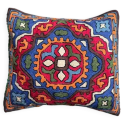 Housse de coussin brodée main en laine, motif géométrique tribal 40 x 40
