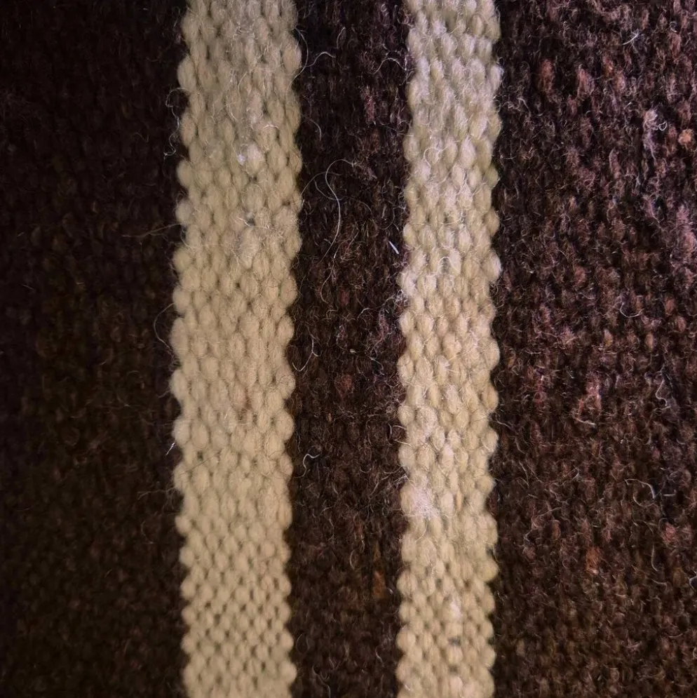 Housse de coussin en couverture berbère ancienne