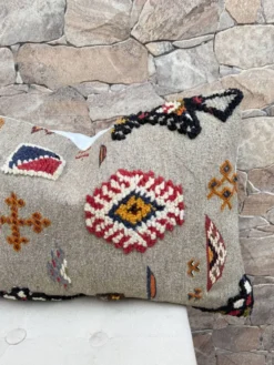 Housse de coussin faite main | Coussin Kilim bohème | Décoration berbère ma
