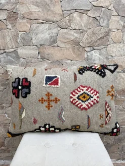 Housse de coussin faite main | Coussin Kilim bohème | Décoration berbère ma