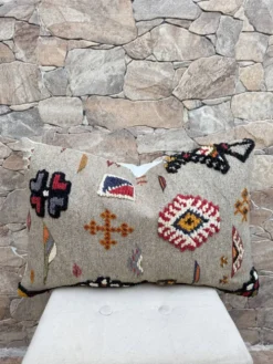 Housse de coussin faite main | Coussin Kilim bohème | Décoration berbère ma