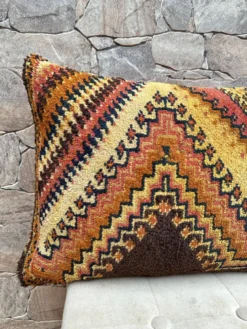 Housse de coussin Kilim berbère vintage : Coussin en laine marocaine