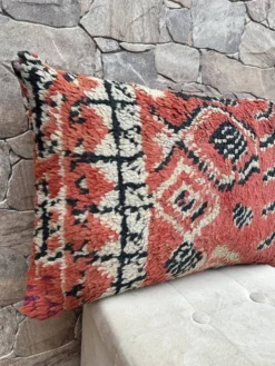 Housse de coussin Kilim berbère vintage : Coussin en laine marocaine