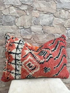 Housse de coussin Kilim berbère vintage : Coussin en laine marocaine