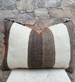 Housse de coussin Kilim berbère vintage : Coussin en laine marocaine