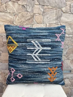 Housse de coussin Kilim marocaine : Coussin en laine fait main