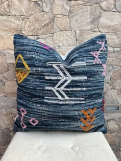 Housse de coussin Kilim marocaine : Coussin en laine fait main