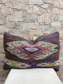Housse de coussin vintage berbère marocaine en laine