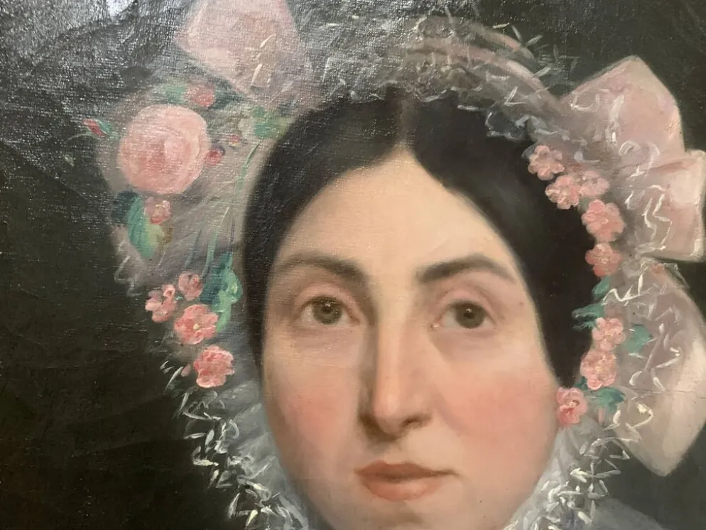 Huile sur toile Paire de portrait en cadre ovale doré XIX siècle
