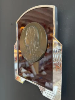 Icône chrome, Bakelite et bronze Art Déco