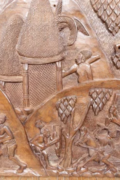 Important Panneau Monoxyle, Bas-Relief Bamoun, Cameroun, Circa 1960