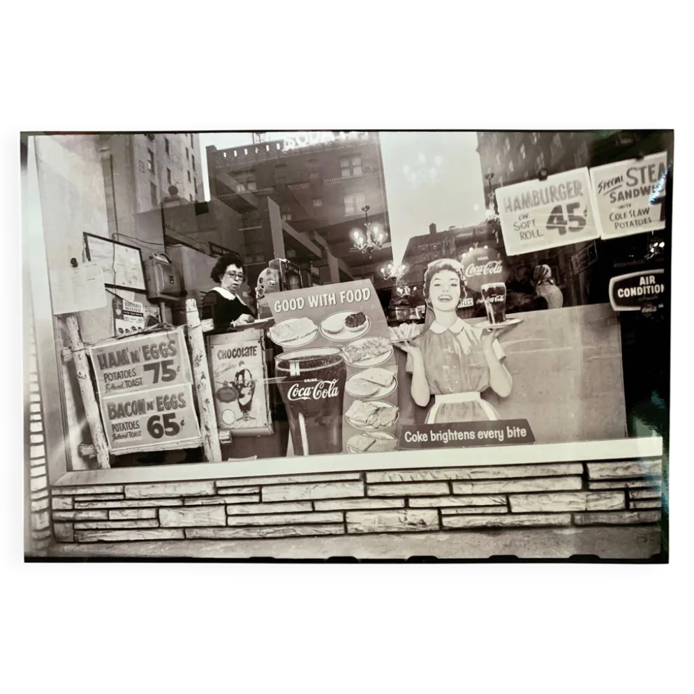 Instantané urbain – Une scène authentique de New York figée en 1959