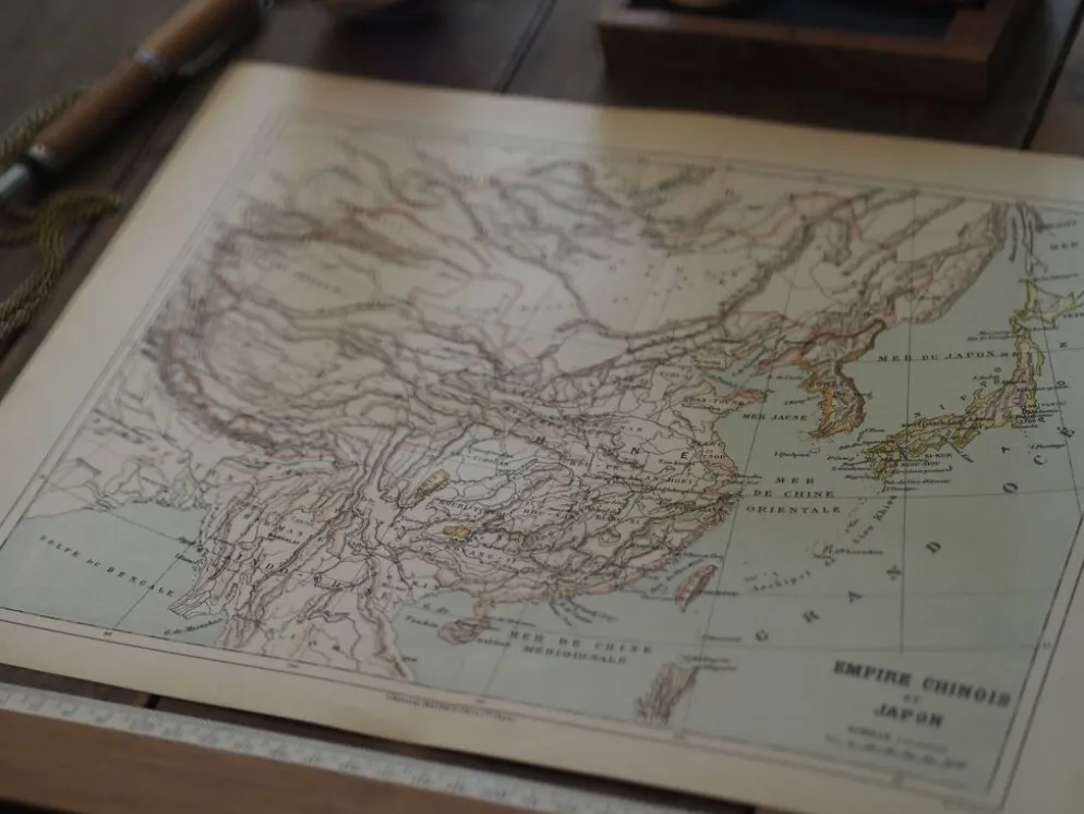 Japon et Chine, carte ancienne 1887 – Carte géographique vintage.