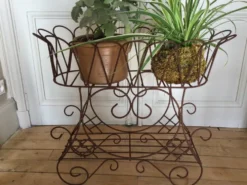Jardinière ancienne en fer