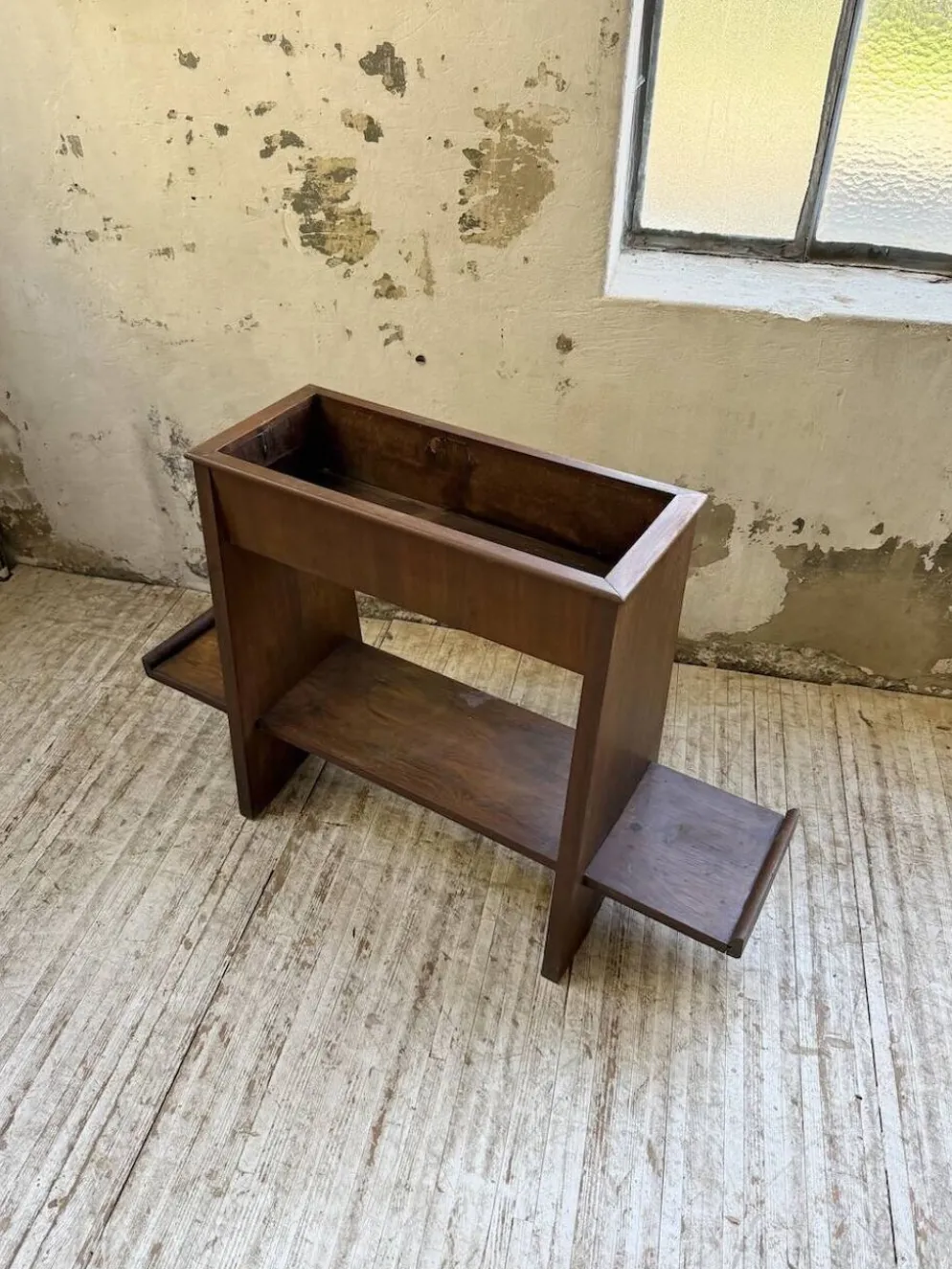 Jardinière années 50 palissandre constructiviste