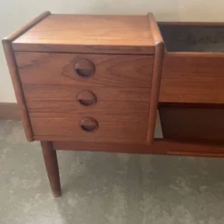 Jardinière console