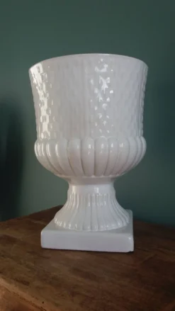 Jardinière pot vase Médicis Saint Clément France Pompadour