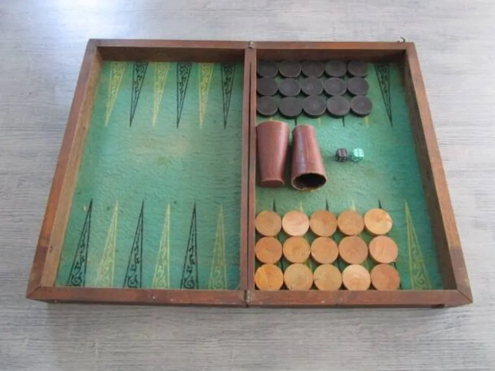Jeu de Backgammon/jacquet ancien en bois