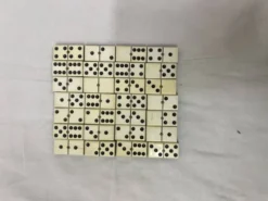 Jeu de dominos