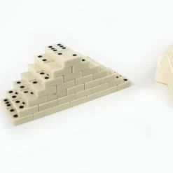 Jeu de dominos postmoderne, URSS, années 1970, ensemble de 28