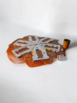 Jeu de Parcheesi brutaliste par Art3, bronze et aluminium, Espagne, années 1970.