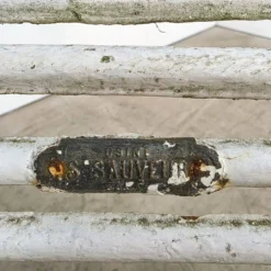 Joli banc en fer fin 19ème modèle Saint Sauveur Arras