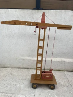 jouet grue en bois Déjou vintage années 60