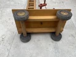 jouet grue en bois Déjou vintage années 60