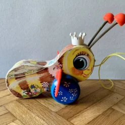 Jouet à tirer en bois Fisher-Price - Queen Buzzy Bee -1960