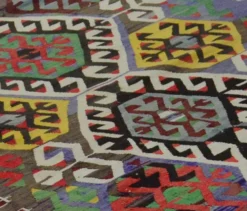 Kilim Turc Vintage Geometrique Vert et Terracotta 232 x 155 cm