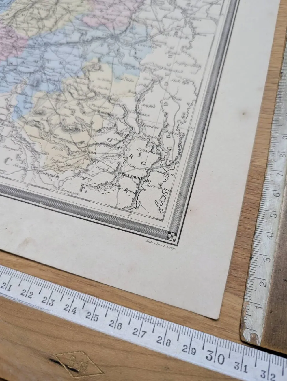 La Belgique, carte ancienne, imprimée en 1852.