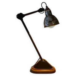 Lampe ajustable gras brevetée sgdg