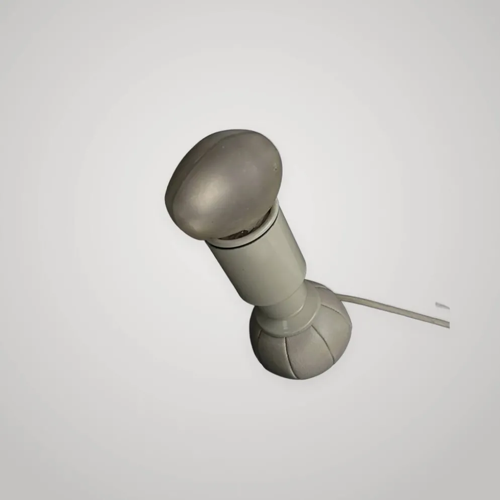 Lampe de bureau design Gino Sarfatti Arteluce 600c cuir métal 1970