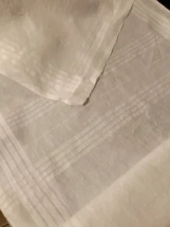 Lé de tissu en lin