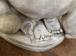 Lebrun : Putti en terre cuite émaillée