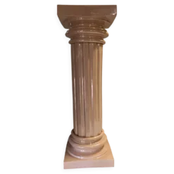 Élégante Colonne Piédestal en Métal Stuqué Laqué au Chapiteau Dorique