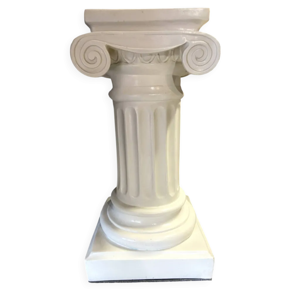 Élégante Colonne Piédestal en Plâtre Durci au Chapiteau Ionique à Volutes