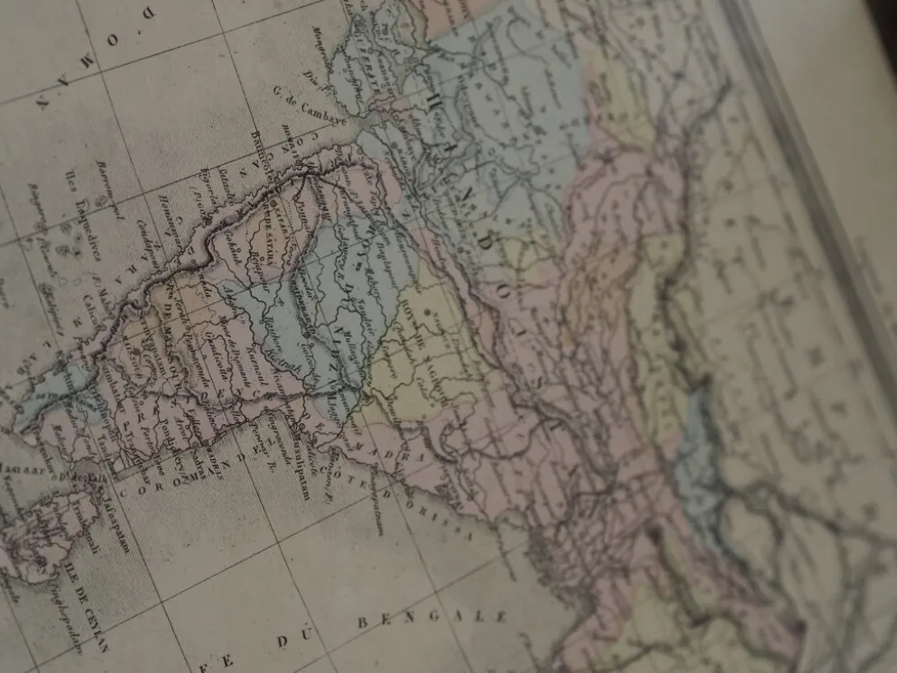 L'Inde, carte imprimée en 1852. Vintage Authentique. 29.5x24cm