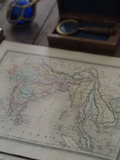 L'Inde, carte imprimée en 1852. Vintage Authentique. 29.5x24cm