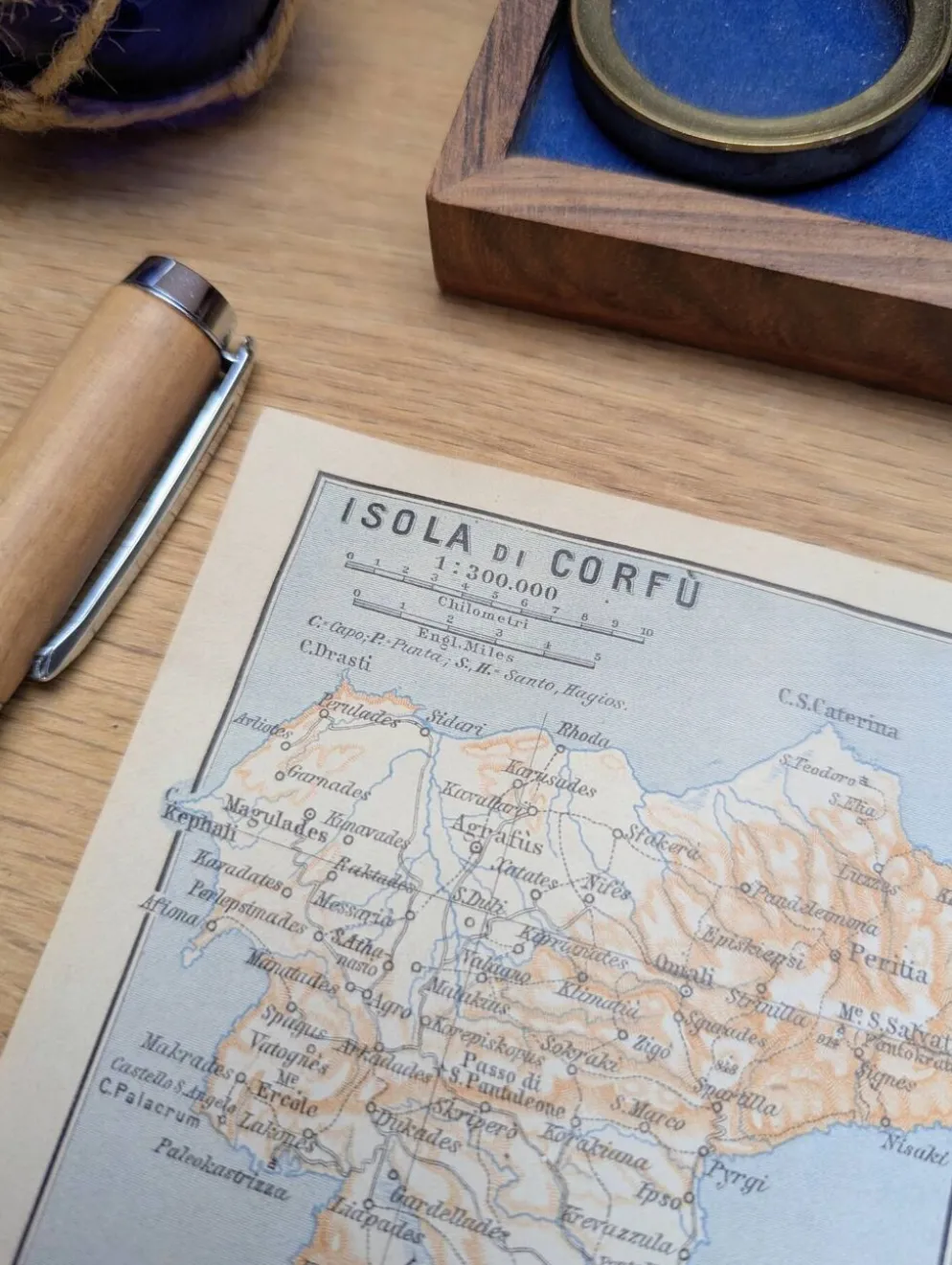 L'île de Corfou, plan original imprimé en 1910.