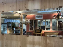 Long miroir moderne
