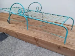 Lot 2 chaises longues anciennes fer forgé et ses 2 guéridons