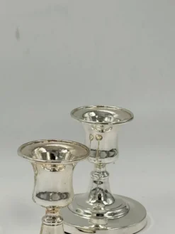 Lot de 3 bougeoirs vintage en métal argenté