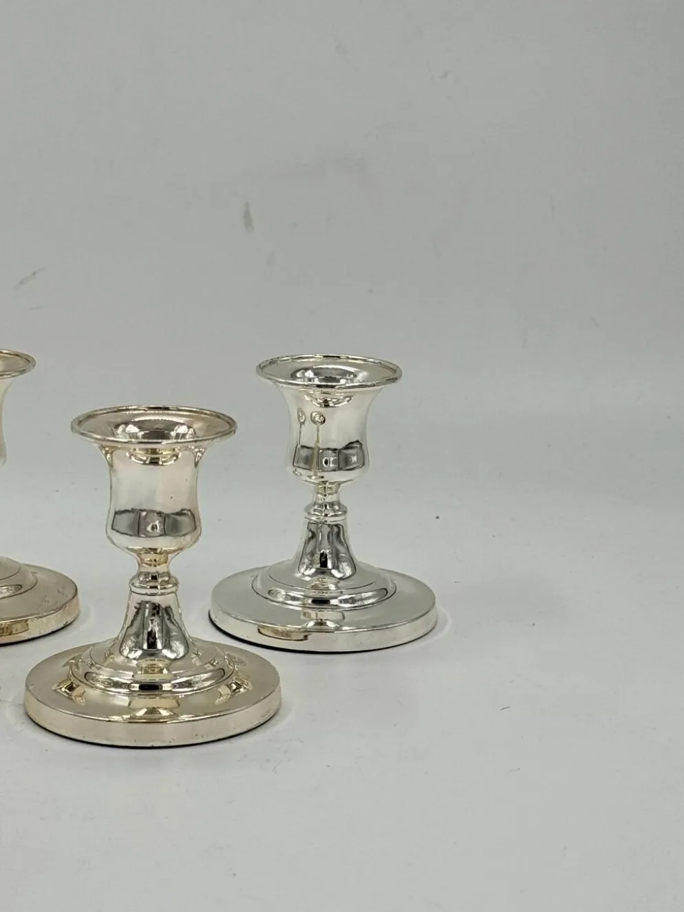 Lot de 3 bougeoirs vintage en métal argenté