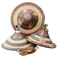 Lot de 3 chapeaux de paille et cuir, peuple Peul, Mali